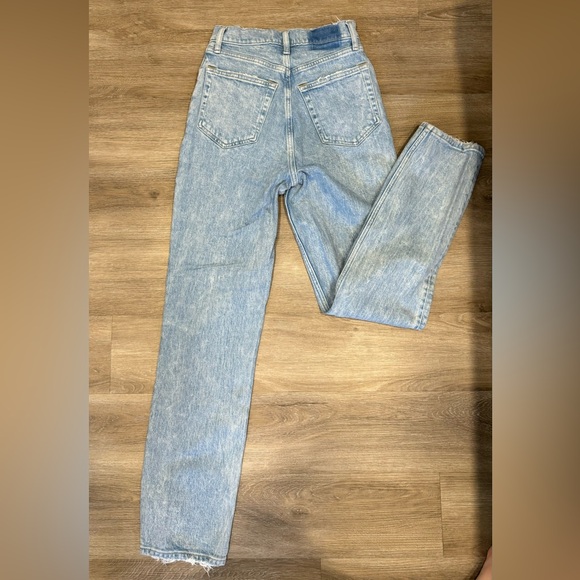 Abercrombie & Fitch “the 90s straight ultra high rise” - Picture 5 of 7